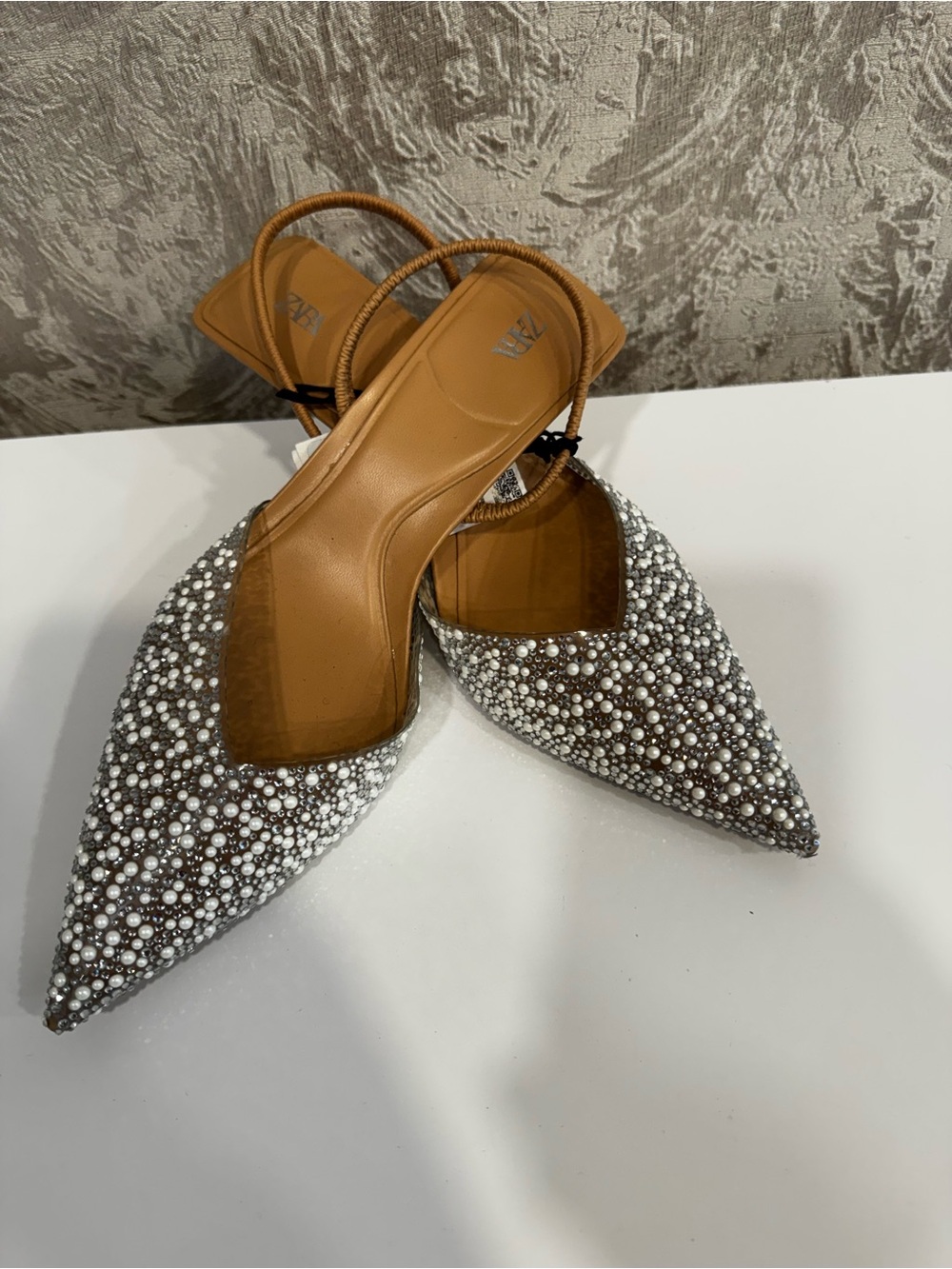 Zara NWT Embellished Jeweled heels size 8 - Picture 2 of 5